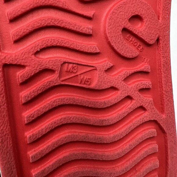 Native Disney Parks Minnie Red Jeffersons - Picture 6 of 8